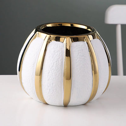 Light Luxury Vase Decoration Ceramic Vase White Gold Painted Ceramic Flower Pot Tabletop Vase for Wedding Dining Room