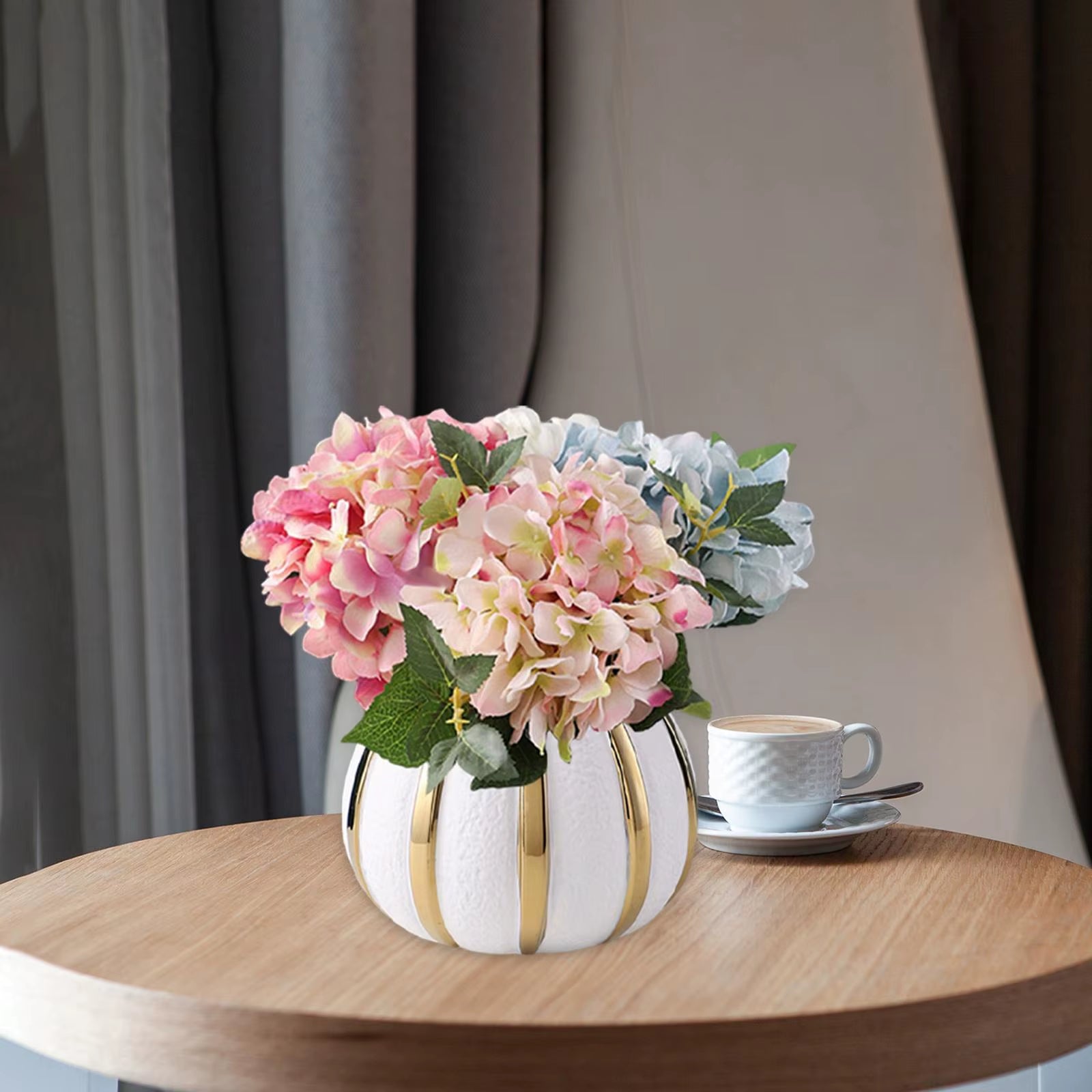 Light Luxury Vase Decoration Ceramic Vase White Gold Painted Ceramic Flower Pot Tabletop Vase for Wedding Dining Room